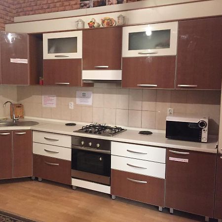 Shymhostle Hostel Шимкент Екстериор снимка