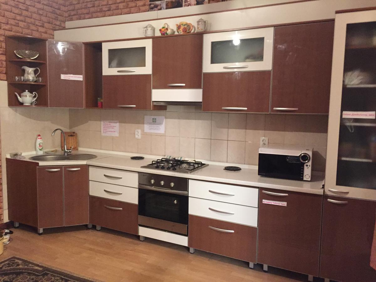 Shymhostle Hostel Шимкент Екстериор снимка
