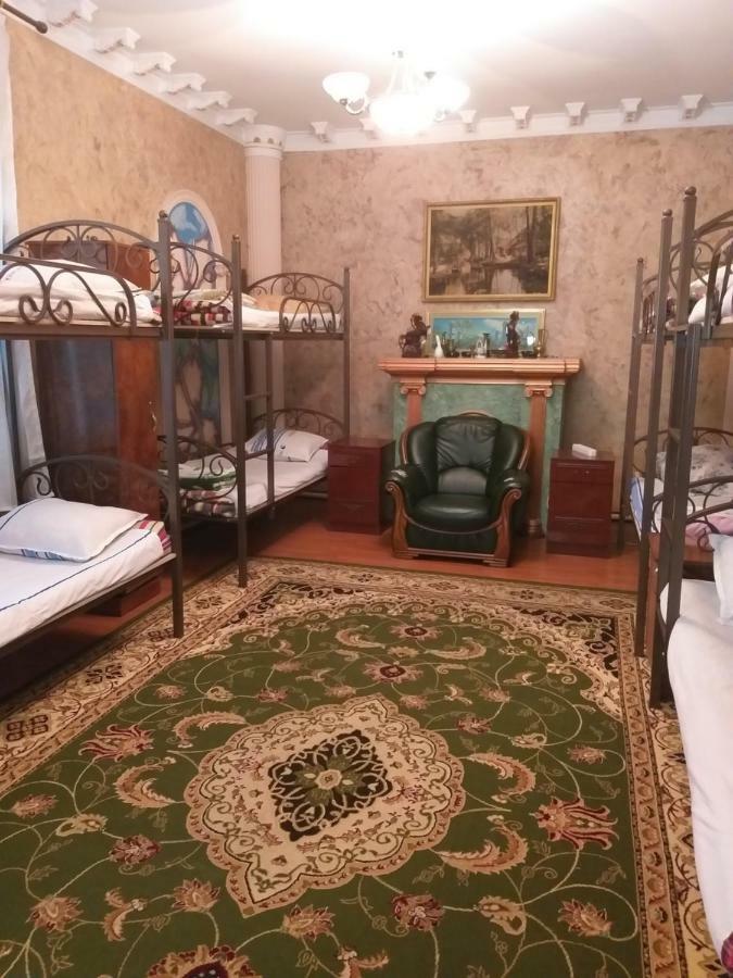 Shymhostle Hostel Шимкент Екстериор снимка